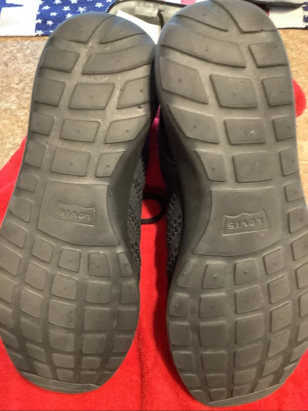 MEN’S BLACK KNIT LACE- UP COMFORT SNEAKERS